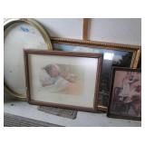 Vintage Decoratively framed oval mi...