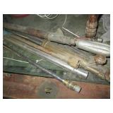 Vintage 24in wood level, cutting to...