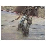 Antique Cast Iron hand operated wel...