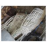 Assorted garden accessories, a roov...