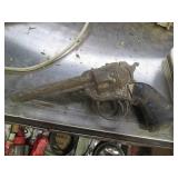 Variety of assorted Fixed blade Kni...