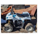 Kids Battery Operated Four Wheeler - Runs - Needs carb Cleaning