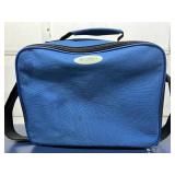 MSRP $2,400 RESMED S8 COMPACT CPAP MACHINE – HUMIDAIRE 3i HEATED HUMIDIFIER – PROFESSIONAL SLEEP THERAPY DEVICE W/CARRY CASE, MANUALS & POWER SUPPLY – LIKE NEW WORKING CONDITION – NO MASK 