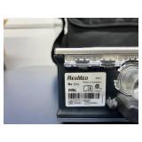 MSRP $2,400 RESMED S9 AUTOSET AUTO-ADJUSTING CPAP MACHINE – PROFESSIONAL GRADE SLEEP APNEA THERAPY SYSTEM – HEATED HUMIDIFIER COMFORT – DATA CARD THERAPY TRACKING – W/CARRY BAG, POWER SUPPLY &