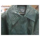 (BR1) Vintage Green Leather Long Co...