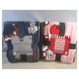(EC1) 2 New Throw Blankets...