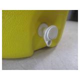(EW7) Igloo 5-Gallon Water/Beverage...
