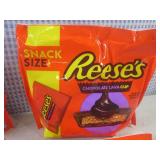 (B-3) 4 Bags of Snack Size Reeses C...