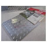 (EC1) 2 Pair of Dee Zee Bright-Trea...