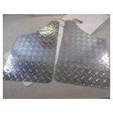 (EC1) 2 Pair of Dee Zee Bright-Trea...