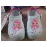 (F-0) New Kids Clogs and Slippers -...