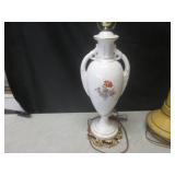 (CSB) Vintage Porcelain Table Lamp ...