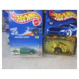 (EC1) Assorted Hot Wheels in Packag...