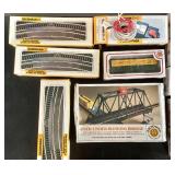 Group of Vintage Bachmann HO Scale Train Cars and Accessories