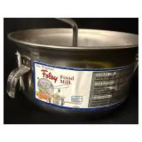 Foley Original Food Mill 2 Qt  & Pyrex D Handle Measuring Cup
