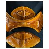 MADDUX 3151 - 1966 USA Amber Ceramic 3-Section Relish Tray