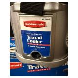 Rubbermaid VEC204RB Travel Cooler - Thermo-Electric, 12V DC Power Plug