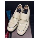 Freeman Chapel Hill Cordovan X8155 095 D & Weyenberg Dawson 9 1/2 D Slip-On Loafers