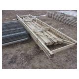 Pallet Racking W/Beams & Wire Decking
