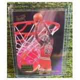 1993-94 FLEER ULTRA MICHAEL JORDAN INSIDE OUTSIDE #4 CHICAGO BULLS