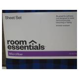 Room Essentials Queen Microfiber Sheet Set Blue/Black Gingham