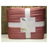 Twin/Twin Extra Long Satin Quilt Rose Pink - Room Essentials