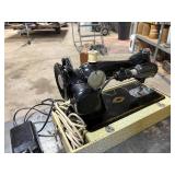 Singer Sewing Machine in Case Very Nice