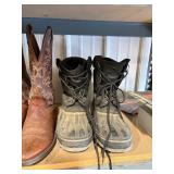 Tony Lama Boots size 8 1/2 EE Winter Snow Boots Size 11