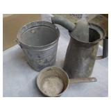 3 Vintage Metal Décor...