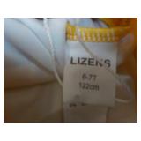 4 Girls 1 piece swimsuits size larg...