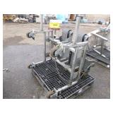 Industrial Material Handling Conveyor System