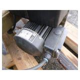 Belt Conveyor and Kwik Lok Bag Closing Machine