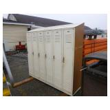 Row of 6 Lockers