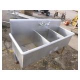 Stainless Steel 3-Compartment Sink