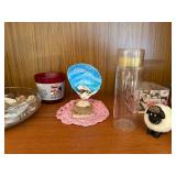 VTG Assorted Holiday Decor & Trinkets - Ceramic Owls, Shell Bowl, Pumpkin, Bunny