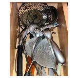 Screwpull Wine Opener Kit - Assorted Kitchen Tools in Drawer