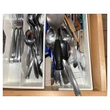 Gernpton Stainless Steel Flatware Set - Mixed Pattern with Serving Utensils