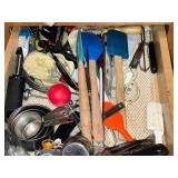 Pampered Chef Kitchen Utensils - Assorted Spatulas, Spoons & Grater