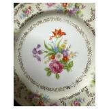 Wentworth DresRosa Floral Bouquet China Plates - with Gold Trim