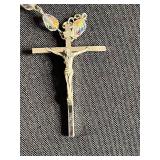 Simmer Home Furnishings Cedar Jewelry Chest (no key) with Rosaries (one w broken chain) & Cross Pendants