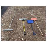 Shovels & Floor Scrapers