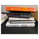 Mixed Book Lot - Rosamunde Pilcher, John D. MacDonald, Parker, Evanovich & More