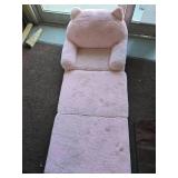 Pink Pull Out Chair for a kiddo