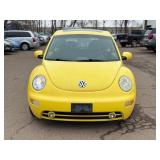 2002 VOLKSWAGEN NEW BEETLE GLS *No Accidents* (NO RESERVE)