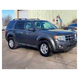2012 FORD ESCAPE XLT *2 Owner | No Accidents | All Wheel Drive* (NO RESERVE)