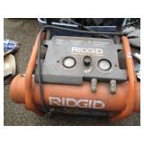 Ridgid 5-gallon 1.5hp dual tank por...