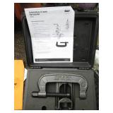 Tiger Tool automotive U-joint servi...