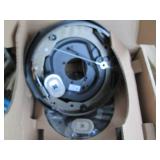 Pair of drum brakes...