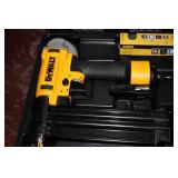 Dewalt DWFP12233 18 Gauge pneumatic...
