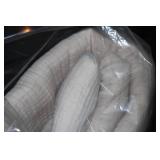 Queen size sheet set plus unknown s...